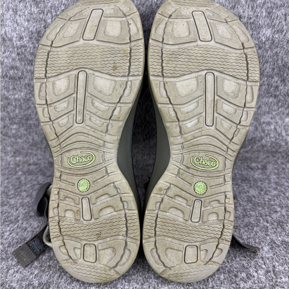 Women's 9 Chaco Z/2 Adjustable Strap Clasic Sandals Green Hiking Shoe W/Toe Loop - Picture 3 of 11